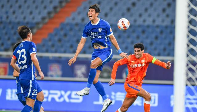 必一运动官网-历年中超最后3轮争冠史：7个赛季冠军末轮才揭晓